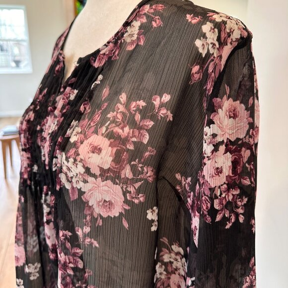 Torrid | 3XL Black Floral Sheer Top Dark Romance Bloomcore Flowers Date Night - Picture 5 of 11